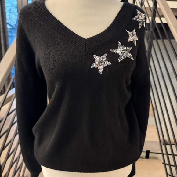 LOFT Black V-Neck Sweater with Star Accents - Picture 7 of 8